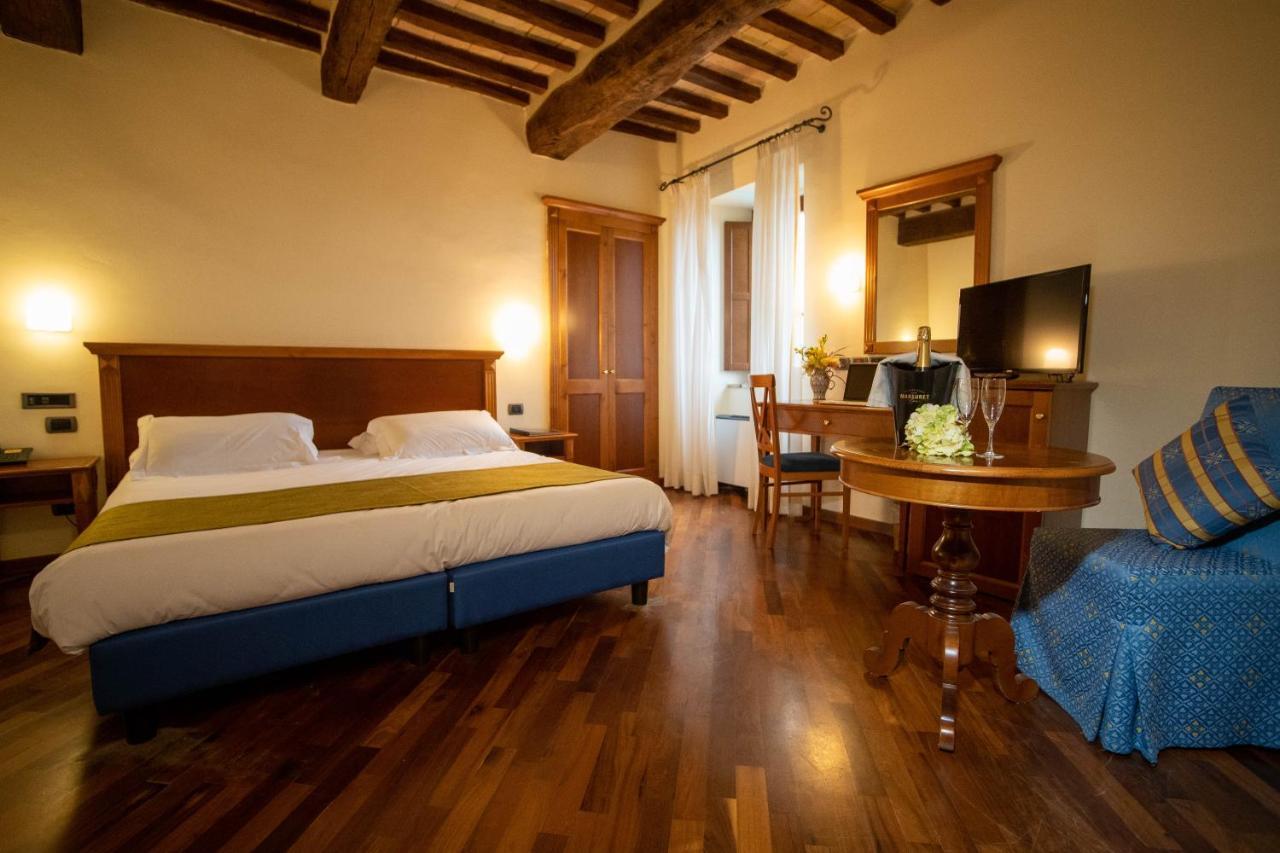 Relais La Corte di Bettona Esterno foto