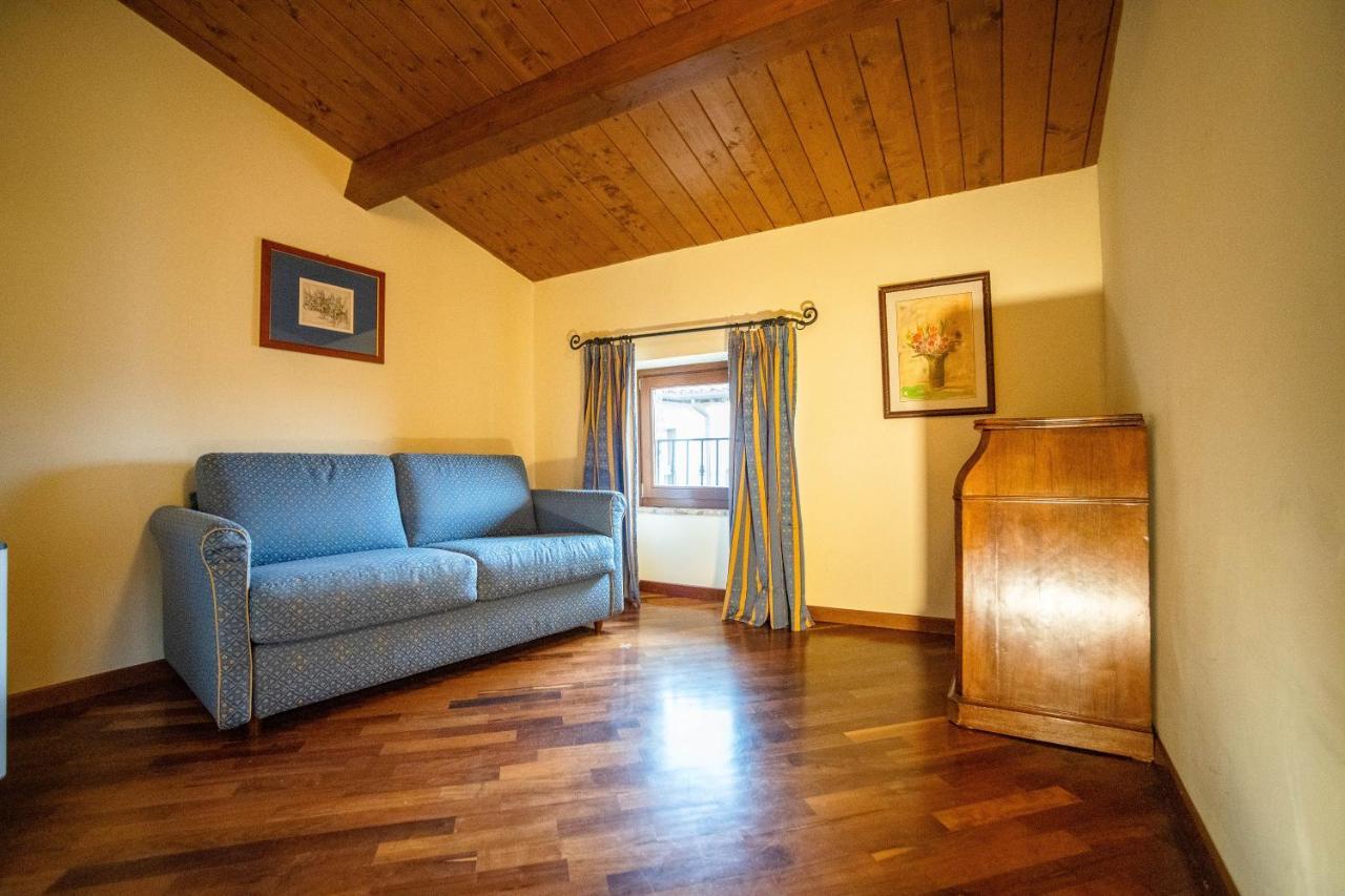 Relais La Corte di Bettona Esterno foto