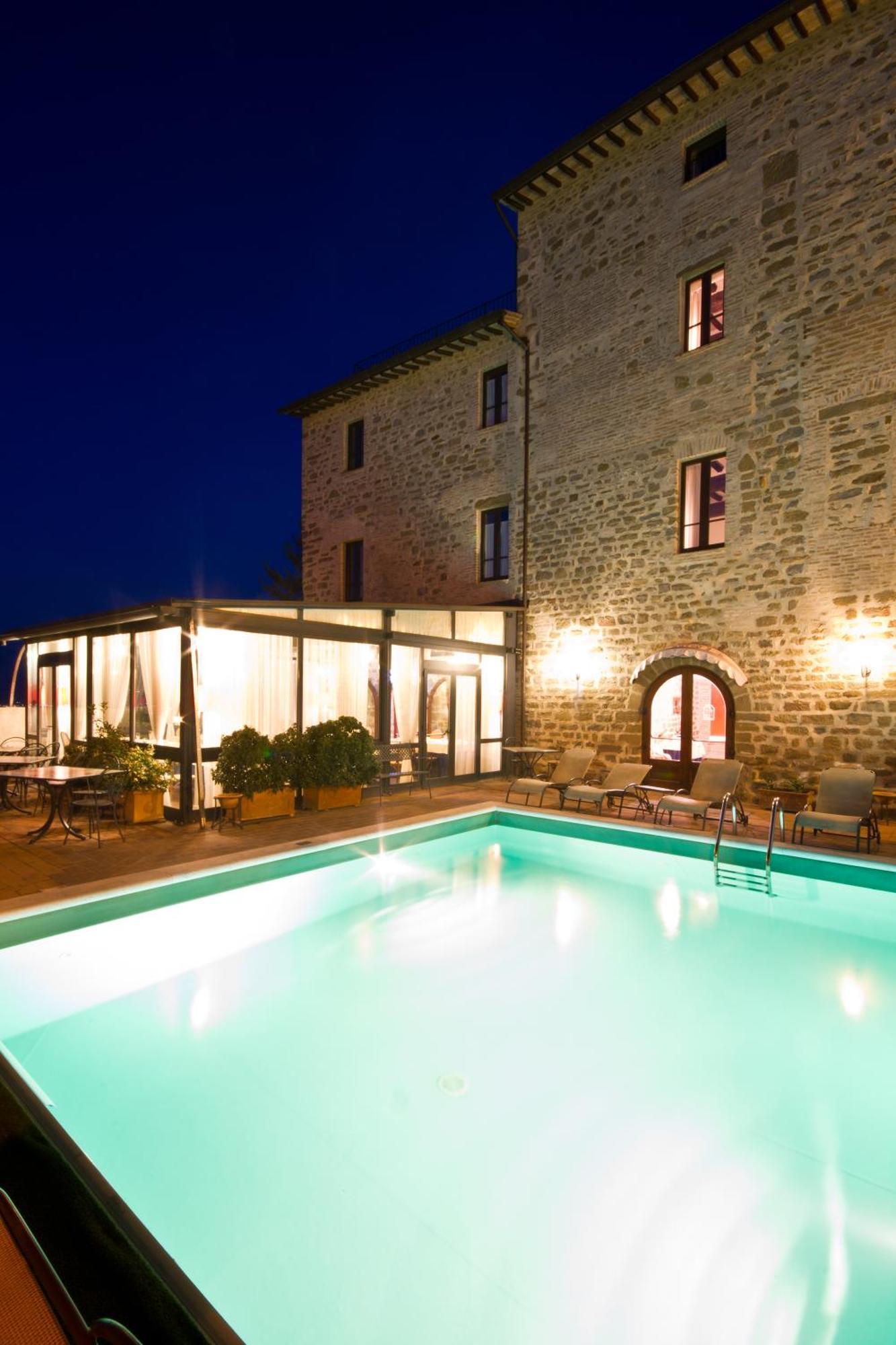 Relais La Corte di Bettona Esterno foto