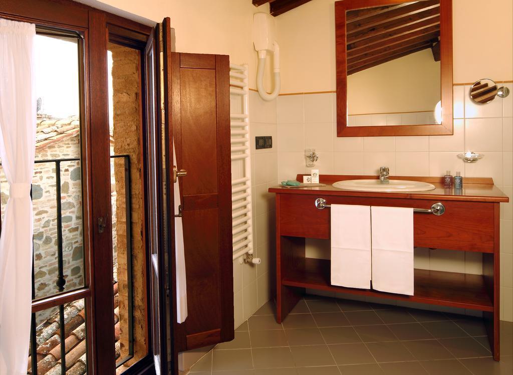 Relais La Corte di Bettona Camera foto