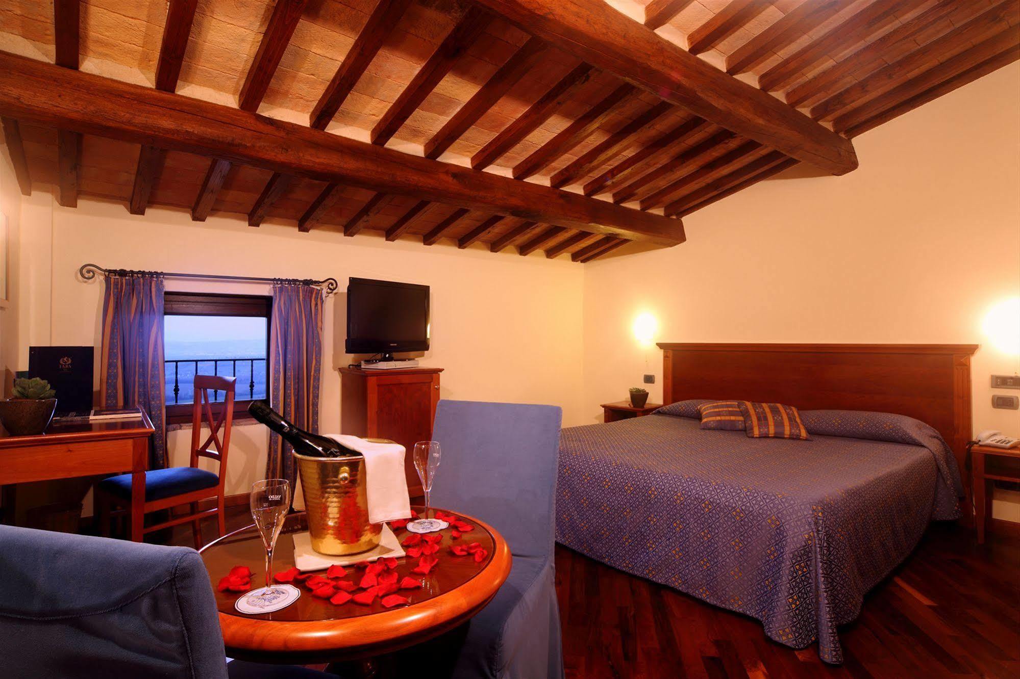 Relais La Corte di Bettona Esterno foto